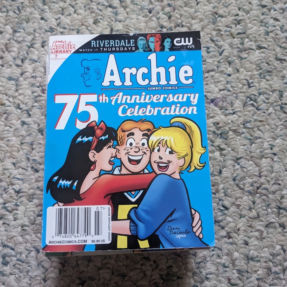 Archie & Friends Comic Lot - Picture 2 of 8